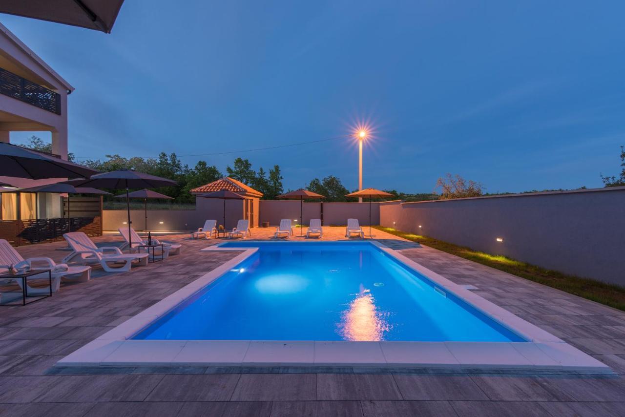 Apartmani Natalija Poreč Exterior foto