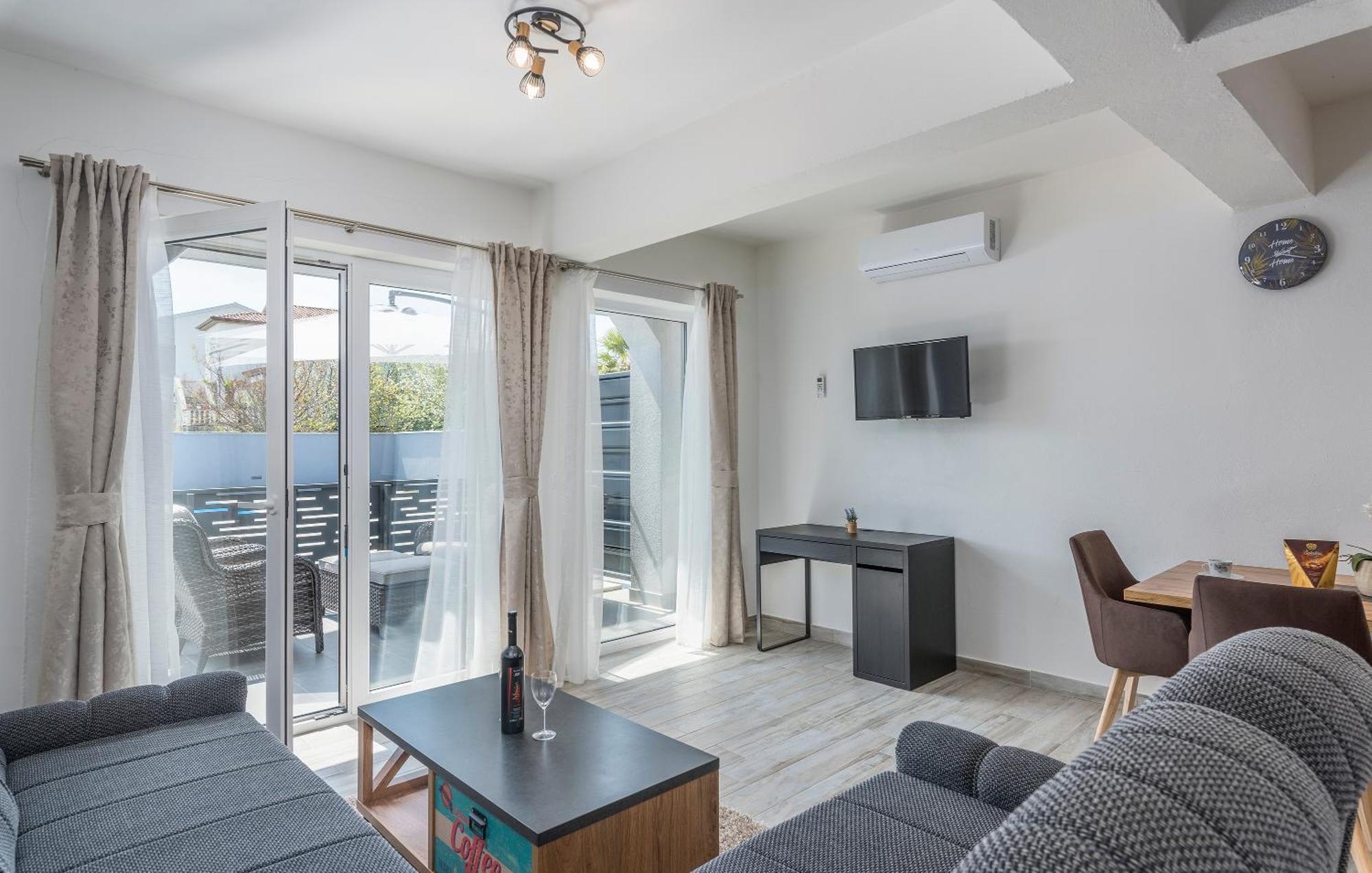 Apartmani Natalija Poreč Exterior foto